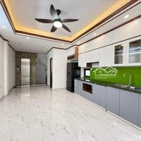 Bán Nhà Mới 6T Thang Máy, Ngõ Thông Ôtô Tránh, Kinh Doanh Đỉnh, Chỉ 20M Ra Phố, Hoàng Quốc Việt.