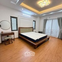 Bán Nhà Mới 6T Thang Máy, Ngõ Thông Ôtô Tránh, Kinh Doanh Đỉnh, Chỉ 20M Ra Phố, Hoàng Quốc Việt.
