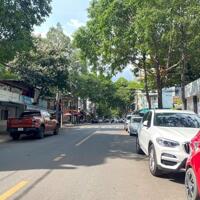 đất nở hậu trung tâm mặt tiền kinh doanh phố cổ