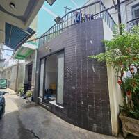 Nhà lầu 3 phòng ngủ cách trường đại học Cần Thơ 500m