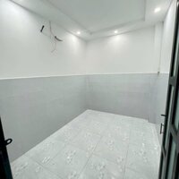 Nhà lầu 3 phòng ngủ cách trường đại học Cần Thơ 500m