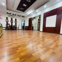 Bán Căn Hộ Chung 34T Hoàng Đạo Thuý ,Diện Tích160M2 , 3 Ngủ ,3Vs ,11Ty3 Liên Hệ: 0914239998