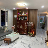 Bán Nhà Hẻm Xe Hơi Đường Nguyễn Kiệm, Phường 4 Phú Nhuận, Dtsd 110M2, 3,3 Tỷ,