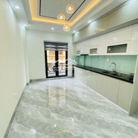 Hiếm Siêu Phẩm Thượng Thanh Long Biên. Bán Nhà Đẹp, 6 Tầng, 38,9M2 Hơn 8Tỷ Thang Máy, Ô Tô Đỗ