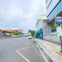 Vị Trí Đẹp! Bán Nhà Mặt Tiền Nguyễn Văn Trỗi, Phú Nhuận - 8X12.5M, 3 Tầng, Hđt 150 Triệu/Th - 65 Tỷ