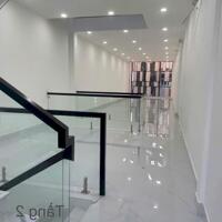 Siêu hời 30,5 tỷ giảm còn 28,5 tỷ. Xuống 27 tỷ. Nhà MT Phan Đình Phùng