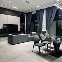 Chính Chủ Cần Bán Nhanh Căn 2 Pn Park 12 Căn Góc Full Đồ View Thành Phố Đẹp. Liên Hệ: 0868441586