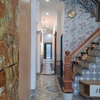 Nhà lầu 3 phòng ngủ KDC ngang bệnh viện Nhi đồng