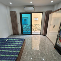 Cho Thuê Phòng Studio Ban Công Thoáng Mát Ở Ngõ 402 Mỹ Đình Gần Bến Xe Mỹ Đình, 15M Ra Đường Lớn