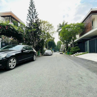 Bán Biệt Thự Song Lập Mỹ Quang,Khu Trung Tâm Phú Mỹ Hưng ,Quận 7,Diện Tích:10,5 *22M Giá Bán82 Tỷ ,Sh.