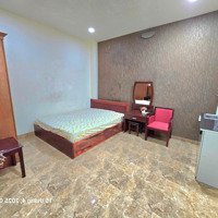 Phòng Full Nội Thất Ngay Đường Phạm Công Trứ