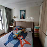 (Chính Chủ) Bán Căn 3 Phòng Ngủ 2 Vệ Sinh100M2, Tầng Trung, View Hồ, Nhà Đẹp, Sẵn Sổ Đỏ. Giá Bán 6,5 Tỷ Tòa C37