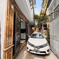 Lê Trọng Tấn-Thanh Xuân-oto đỗ cửa-gần phố-full nội thất-44m2-13.5 tỷ
