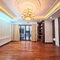 Bán Nhà Đội Cấn, Ba Đình - 35m², 5 Tầng, Mặt Tiền 4m, Thang Máy Nhập Khẩu - Chỉ 7Tỷ9!