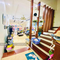 Phố Dương Khuê, 66M2,Mặt Tiền6M, 399 Triệu/M2. Nhà Mặt Phố Giá Mặt Ngõ