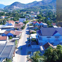 Bán Đất Tặng Nhà Cấp 4, Mặt Đường Nhựa, Trục Chính, Thôn Xuân Tự, Xã Vạn Hưng, Vạn Ninh, Khánh Hòa.
