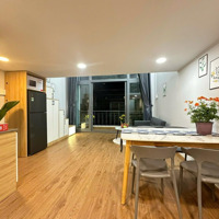 Cho Thuê Căn Hộ Duplex Ban Công, Siêu Rộng 50M2, Gần Nhà Hát Hoà Bình, Vòng Xoay Dân Chủ Quận 10