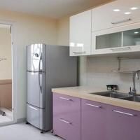 Cho thuê căn hộ dịch vụ tại Giảng Võ, Đống Đa, 126m2, 3PN, đầy đủ nội thất