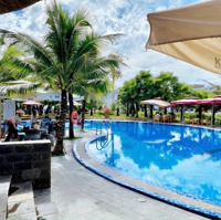 Em Bán Nhiều Căn Nhà Thô Gần Hồ Bơi The Capella Gói 8 Mỹ Gia Chỉ Từ 4,95 Tỷ/Căn. Liên Hệ: 0931800111