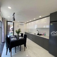 Cho Thuê Nr 4 Phòng Ngủ 5 Vệ Sinh 34,8 Triệu, 272M2 Tại Nhiêu Tứ, P.7, Phú Nhuận, Hcm