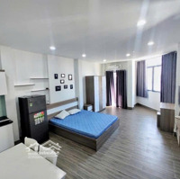 Chính Chủ Cho Thuê Penthouse Đầy Đủ Nội Thất Mặt Tiền Nguyễn Thượng Hiền Phú Nhuận