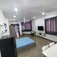Chính Chủ Cho Thuê Penthouse Đầy Đủ Nội Thất Mặt Tiền Nguyễn Thượng Hiền Phú Nhuận