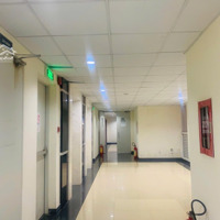 Cho Thuê Căn Hộ Screcdiện Tích90 M2, 2 Pn, 2 Wc, Full Nội Thất Nhà Cực Đẹp, Giá Chỉ 13.5 Triệu/Tháng.