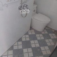 Chính Chủ Cho Thuê Nhà Nguyên Căn Mới Xây - Trần Hưng Đạo, Q1 - Chỉ 11 Triệu/Tháng!