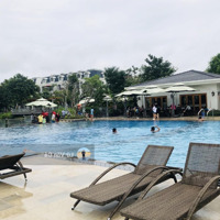 Biệt Thự View Hồ 2 Mặt Tiền Nhà Full Nội Thấtdiện Tích176M2 ,1 Trệt 2 Lầu Sân Vườn Rộng Thoáng Giá Bán 39 Tỷ