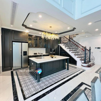 Duplex Cho Thuê Tại Hoàng Thành Tower - 114 Mai Hắc Đế, 250M2, 3 Phòng Ngủ Đủ Đồ, Chỉ 45 Tr/Th 0941.882696