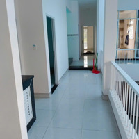 Nhà Chính Chủ 1 Trệt 1 Lầu, Ngang 8M. 200Tc, Đất Sạch Phủ Hồng Tại Long Phước, Bà Rịa, Vt.
