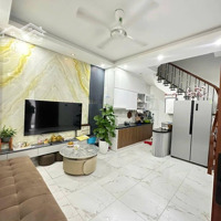 Bán Nhà Trần Quốc Vượng. 52M2,Mặt Tiền5M, Giá Bán 10.9 Tỷ. Full Nội Thất Chỉ Việc Xách Valy Về Ở