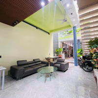 Bán Nhà View Hồ Bàu Tràm, Ngay Bên Cạnh Công Viên | Ngôi Nhà Của Triệu Ước Mơ !