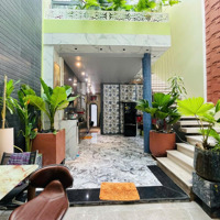 Bán Nhà View Hồ Bàu Tràm, Ngay Bên Cạnh Công Viên | Ngôi Nhà Của Triệu Ước Mơ !
