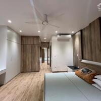 Cần bán nhanh căn liền kề hoàn thiện siêu sang, giá tốt tại Vinhomes Marina