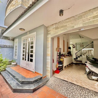 Bán Biệt Thự 3 Tầng - Khu Bên Sông - Gigamall -Diện Tích120M2 Vuông Vức - Đường 10M - Chỉ 15 Tỷ Nhỉnh.