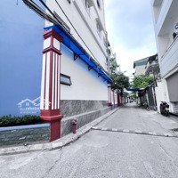 Lô Góc-Ô Tô Tránh Vòng Quanh- Qh Ra Mặt Đường 21M Phố Ô Cách