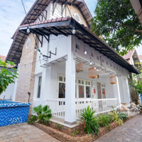 Bán Biệt Thự Cách Biển Bãi Sau Vũng Tàu 600M -Diện Tích324M2 Chỉ 26 Tỷ (Khu Bt Á Châu) Giá Rẻ Nhất K Vực