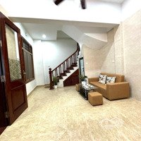 Cần Bán Gấp Nhà Riêng Trung Tâm Quận Hai Bà Trưng, Hn. Diện Tích 25/35T1 - 5 Tầng - Mặt Tiền 3,92M.