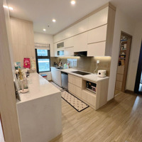 Chính Chủ Bán Cắt Lỗ Căn Góc 3 Phòng Ngủ+1 , 94,5M2 Tầng Trung Bc Đông Nam Giá Bán 5,85 Tỷ Toà Cao Cấp Sakura