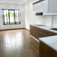 Nhà Đội Cấn Trung Tâm Ba Đình- 35 M Vuông 6 Tầng Thang Máy -Ô Tô Tránh Cách Nhà 10M Nhỉnh 9 Tỷ