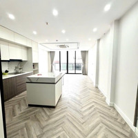 Bán Toà Văn Phòng Phố Hoàng Ngân- 65 M² -Mặt Tiền5M - 8 Tầng Thông Sàn. Giá 3X Tỷ