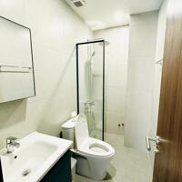 Căn hộ quận 1 đường võ văn kiệt ban công tách bếp gần quận 2 thủ thiêm