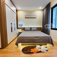 Chỉ 7 Tỷ Nhỉnh Có Ngay Nhà Đẹp Cầu Diễn, 5 Tầng Dân Xây, Ô Tô Đỗ Cửa, Vài Bước Ra Phố