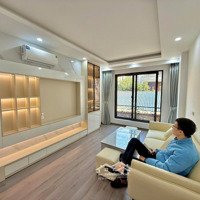 Bán Nhà Phố Yên Hòa - Nhà Đẹp, Ở Ngay -Diện Tích40M2 - Giá Nhỉnh 8 Tỷ