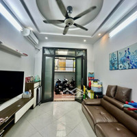Bán Nhà Ở Cực Hiếm Tại Khương Đình(Thanh Xuân). Diện Tích: 30M2 5 Tầng Ngõ Rộng Thông Thoáng 30M Ra Đến Phố