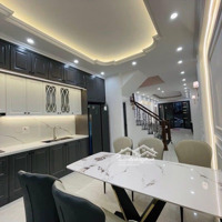 Cực Phẩm ! Bán Nhà Nguyễn Chánh, Cầu Giấy Lô Góc, Phân Lô, Kinh Doanh Đỉnh 57M2 . Giá Bán 23 Tỷ