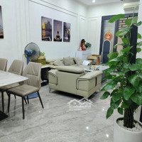 Bán Gấp! Nhà Gần Phố Văn Cao 48M2 Mt5,2M - Giá Nhỉnh 11Tỷ