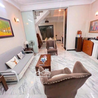 Bán Nhà Đức Giang,52M,Mt5M,Thang Máy,Ô Tô Đỗ Cửa,Nội Thất,Sang Sịn,10Xty
