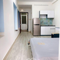 Cho Thuê Phòng Ban Công, Thang Máy Tại Trần Quang Khải, Q1, Hcm, 6 Triệu, 30M2